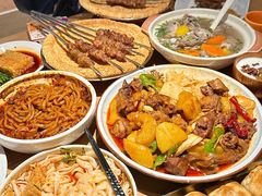 -谷丽麦馕新疆菜·清真(步步高梅溪新天地店)