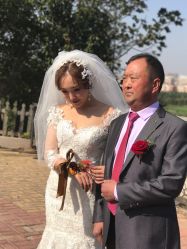-艾朵婚纱