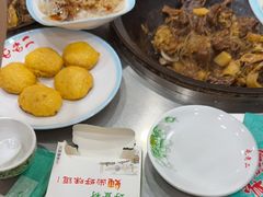-屯老二农家铁锅炖·行业领军者(梅江店)