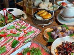 -野山舂·贵州现舂酸汤火锅(鸿通城店)