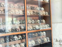 -吐斯廉屠杀博物馆