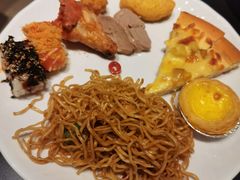 -涨巢·潮玩水疗局