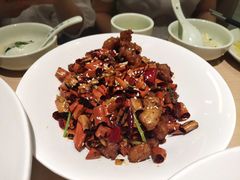 -吕氏疙瘩汤·海鲜新鲁菜(凯德mall新都心店)