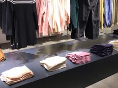 -URBAN REVIVO(荟聚中心店)