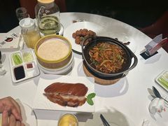 -贝勒爷·酥不腻烤鸭