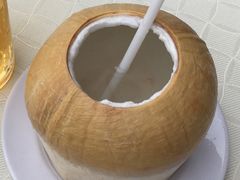 椰子水-无招牌海鲜餐厅(滨海艺术中心店)