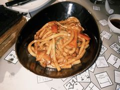 -穹六人间 people 6(岳阳路店)