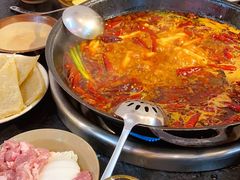 -四小区火锅·巷子里的重庆火锅(花照壁店)