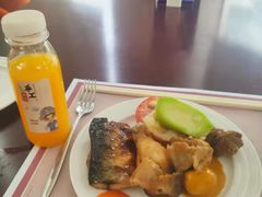 -东莞塘厦三正半山温泉酒店·沙利文西餐厅