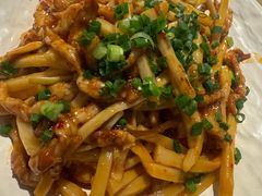 鱼香肉丝-麻六记(新天地店)