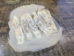 -花儿姐与战哥的美食档