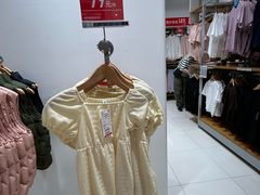 -优衣库(上海金桥国际商业广场店)