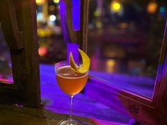 -城墙外BAR