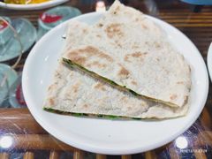 韭菜盒子-丁里羊肉小镇(天鹅湖总店)