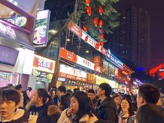 -八一好吃街·高品美食广场