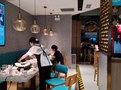用餐区-半天妖烤鱼(新中关购物中心店)