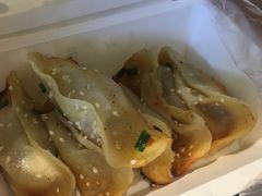 -小姜锅贴(凤凰街店)