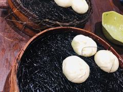 -舒小笼松针小笼包