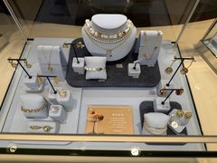 -HEFANG Jewelry何方珠宝(三里屯太古里店)