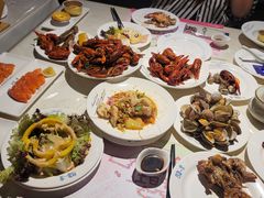 -四海一家自助餐(益田假日广场店)