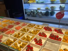 -涨巢·潮玩水疗局