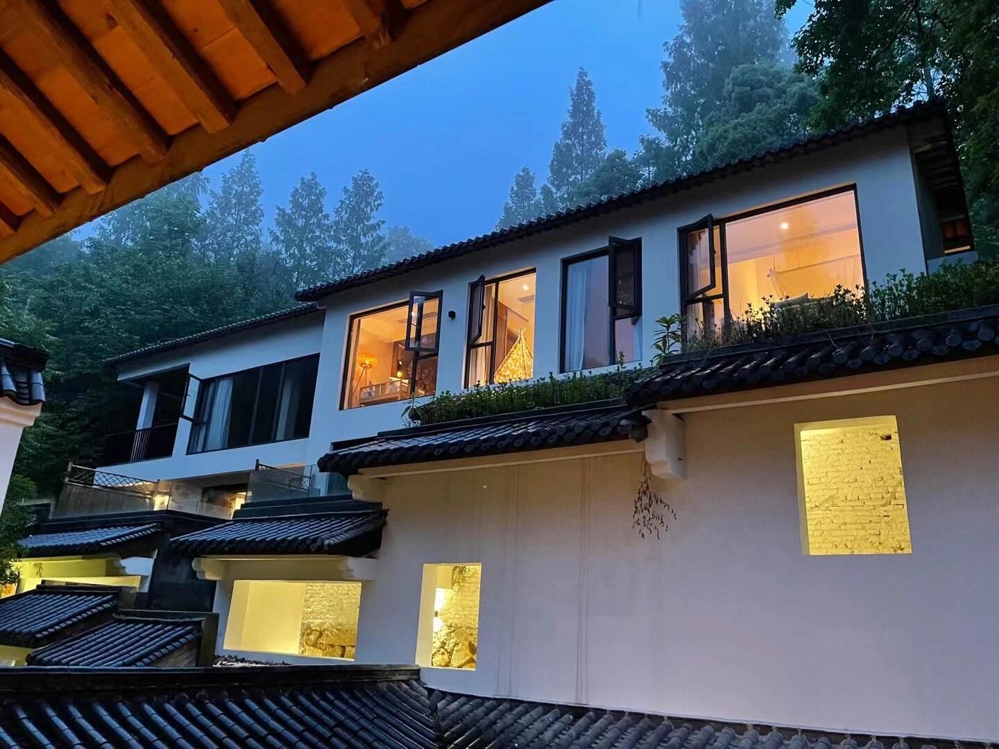 7815临安天目山,密林里的网红"知了酒店"97
