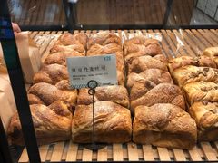 -Dough&Joe团憩(瑞虹天地月亮湾店)