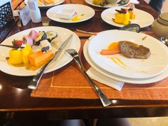 -武汉世茂希尔顿酒店·汇·全日餐厅