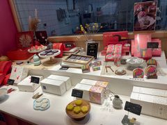 零售区-阮大兴糕团(滨江宝龙店)