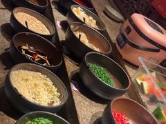 -佬土鹅肠火锅(解放路店)