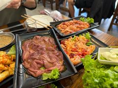 -韩风烤牛肉冷面店