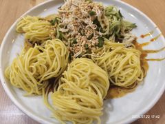 -宏状元现熬粥·京味菜(黄寺大街店)