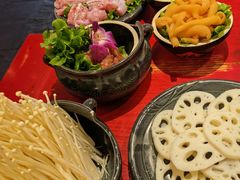 -谭鸭血老火锅(漳州路店)