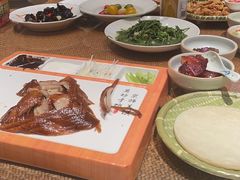 -梁家大院•农家菜(昆山会展中心店)