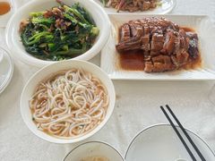 -胜记烧鹅美食