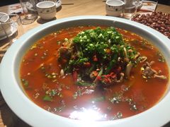 -兔行天下-鸿鹤鲜锅兔(中海国际店)