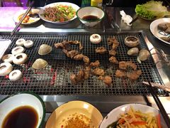 -马路牙子地桌烤肉(工体店)
