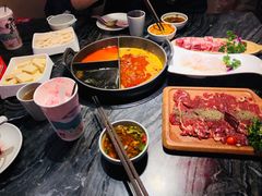 -热火朝天鲜切牛肉火锅(南强街巷店)