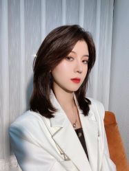 -DL HAIR SALON