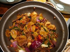-吃饭皇帝大土家民族菜(正大广场店)