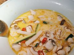 -蜜桃餐厅·伴山(绿宝广场店)