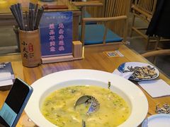 -严记小天府酸菜鱼(西四路店)