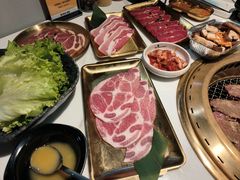 -炙城·韩式烤肉(南京东路店)