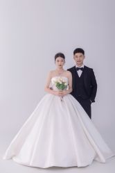 -罗马经典婚纱摄影·轻奢化定制
