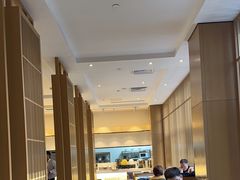 -鱼鲜饭香·招牌汽锅剁椒鱼头王