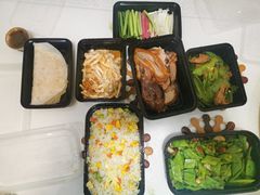 -雀蓝川菜(奥体广场店)