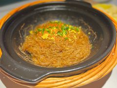 蟹黄粉丝煲-阿瓦山寨·湘菜现炒·剁椒鱼头王(咸阳总店)