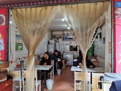 -侯记双流蘸水肥肠(阆中店)