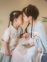 -爱你宝贝孕婴亲子摄影美学馆(绍兴店)