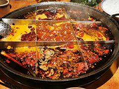 -周小明火锅(黑金冠社区店)